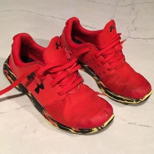 Boys Red Under Armour Tennis Shoes, Size 2.5Y